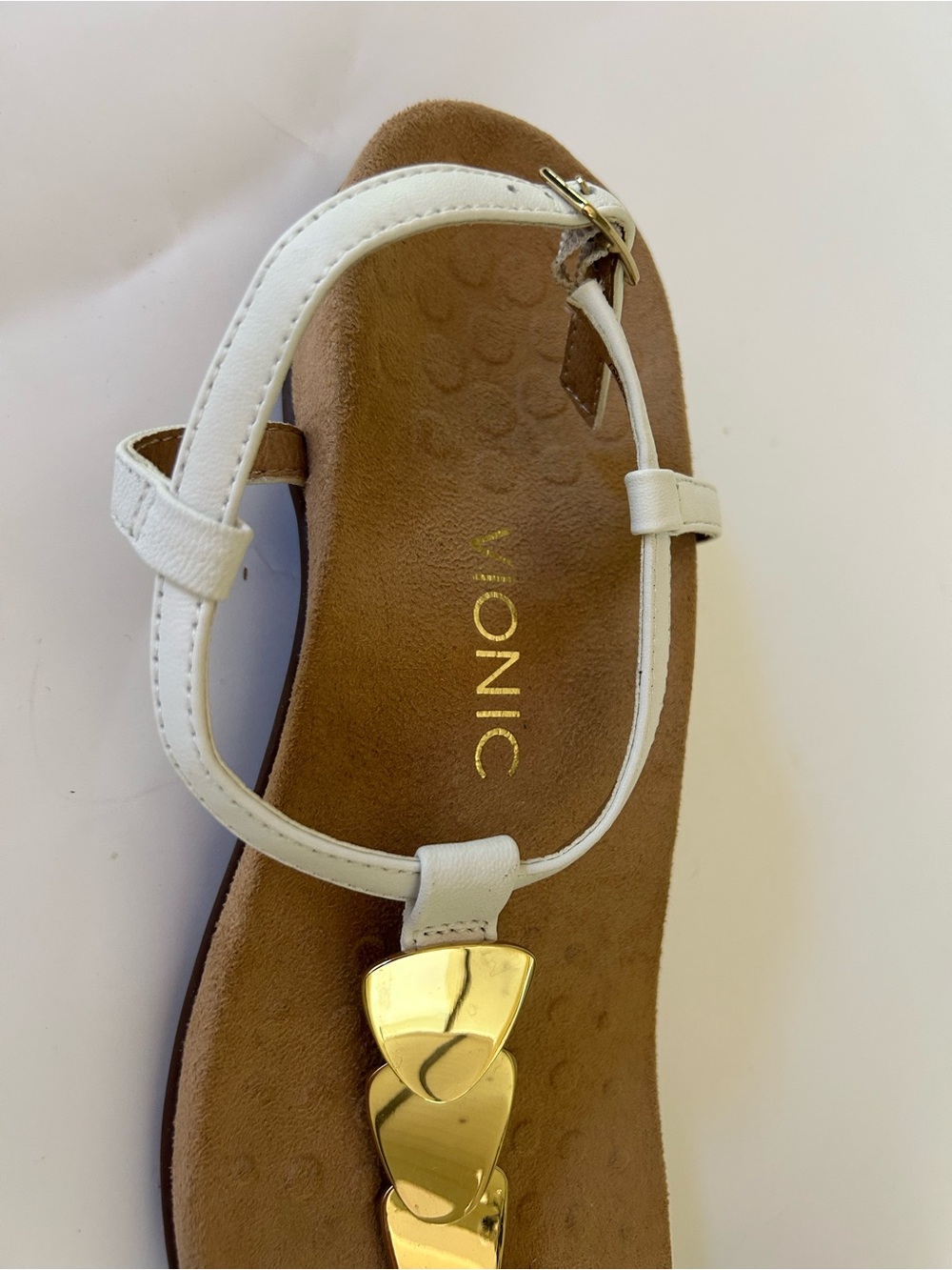 NEW White Women's T-Strap leather Sandals with Gold Accent - Picture 5 of 14
